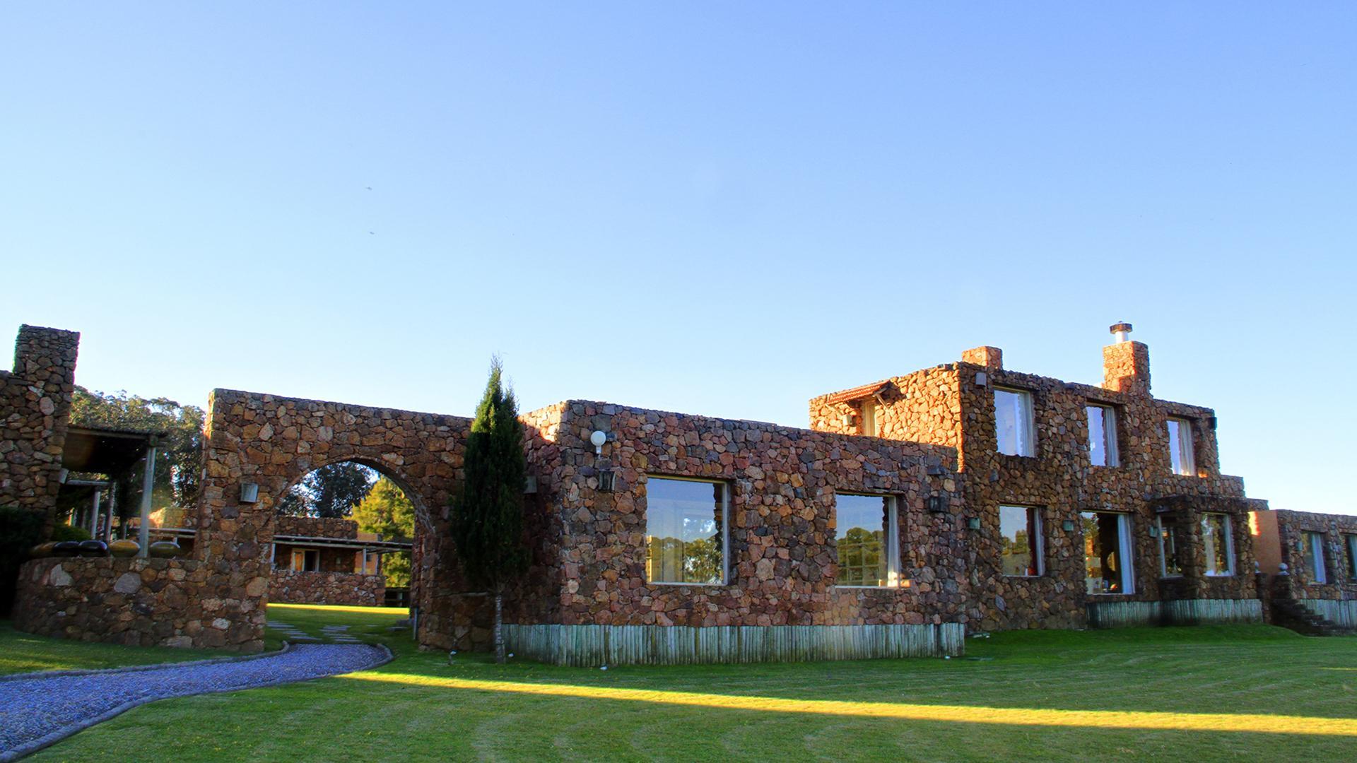 5-Hectare Country-Chic Estate located in Punta Piedras, Punta del Este, Uruguay, listed by Curiocity Villas.