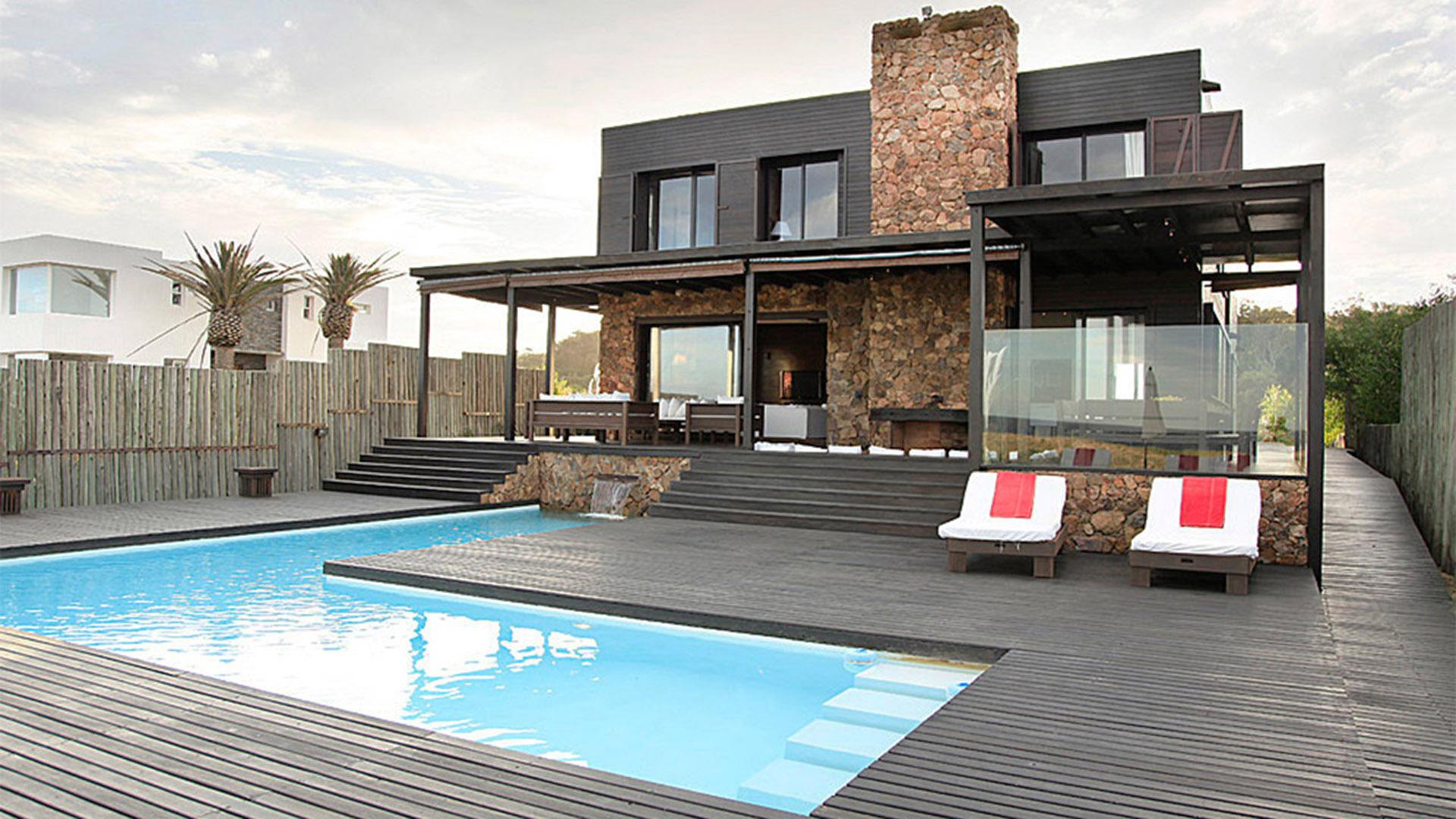 Outstanding Beachfront Villa located in Jose Ignacio, Punta del Este, Uruguay, listed by Curiocity Villas.