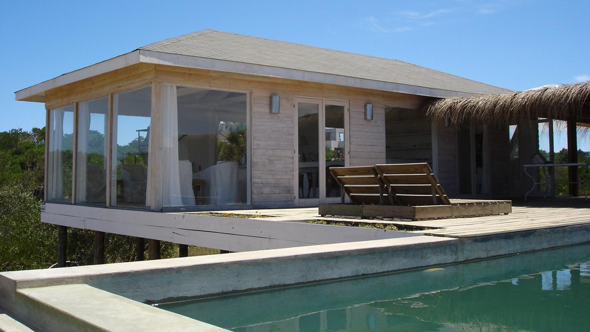 Cabin-Style Villa with Ocean View located in Jose Ignacio, Punta del Este, Uruguay, listed by Curiocity Villas.